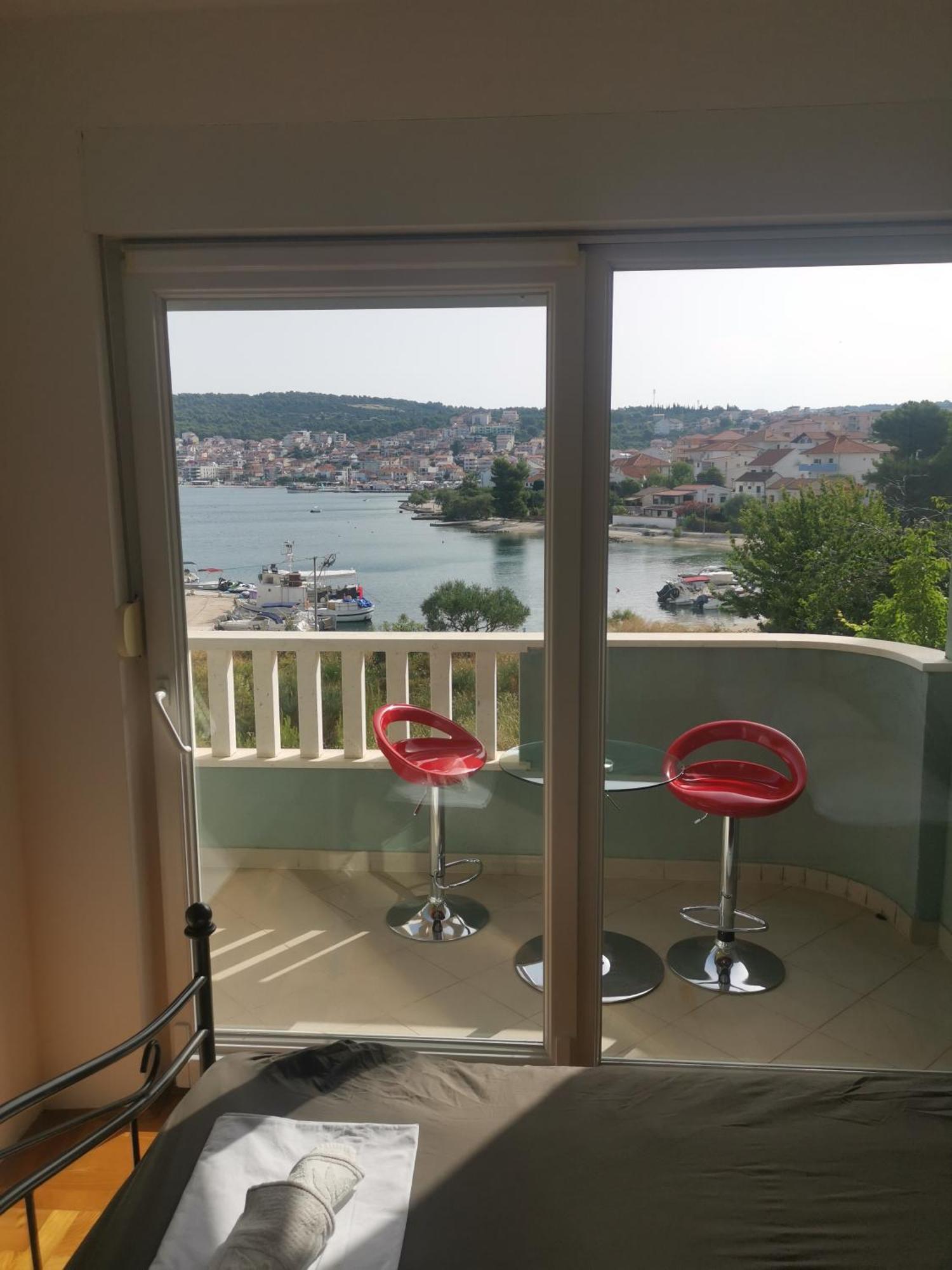 Apartment Croatika On The Beach Trogir Dış mekan fotoğraf